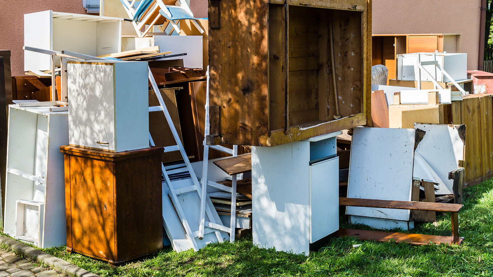when to call house clearance in Nottingham