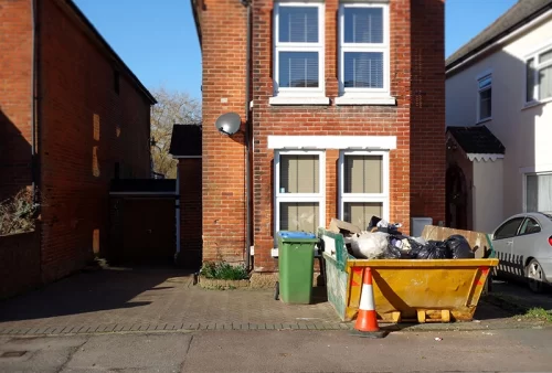 where to find good garage clearance in Leicester